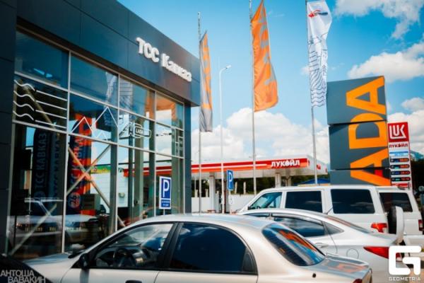 НИВЕ - 40 лет! Репортаж с праздника в дилерском центре LADA компании ТСС Кавказ